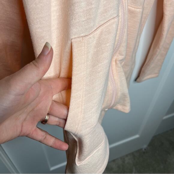 NWT The North Face Pink Salt Heather Full Zip Hoodie Sweatshirt Size Girls L
H - Picture 8 of 8